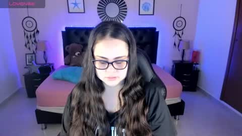 Olivia jones online show from 06.30.26