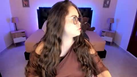 Olivia jones online show from 07.10.26
