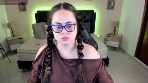 Olivia jones online show from 07.13.26