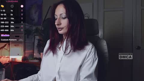 Snapshot of _owner_ chatting on 01.12.25 The Supreme Goddess Rose online show from 01.12.25