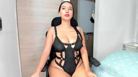 Snapshot of _pamela_saenz05 chatting on 09.21.25 Pamela online show from 09.21.25