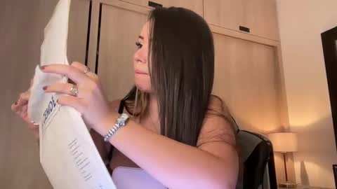 _paulah2 online show from 09.11.25