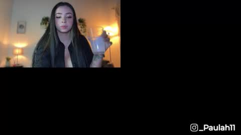 _paulah2 online show from 10.14.25