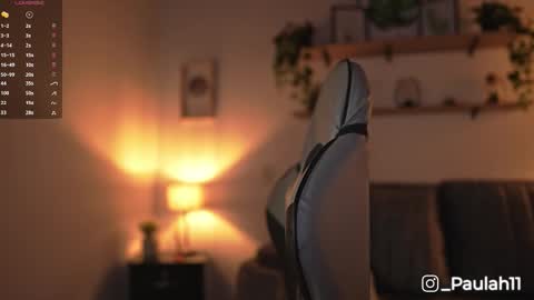 _paulah2 online show from 10.28.25