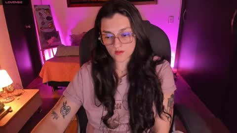 violeta ig  online show from 10.21.25