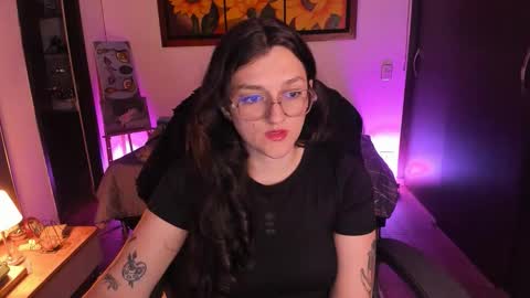 violeta ig  online show from 11.15.25