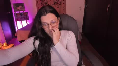 violeta ig  online show from 04.23.26