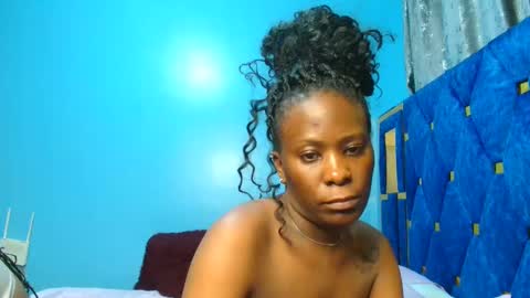 Snapshot of _peach_p chatting on 03.02.25 Peach online show from 03.02.25