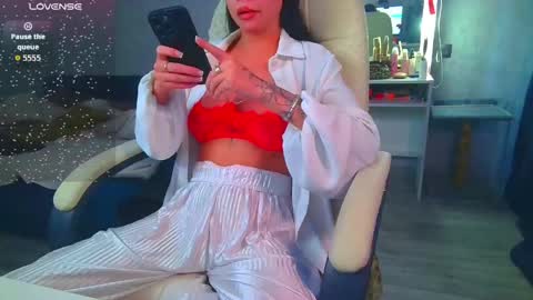 Ilona online show from 05.13.26