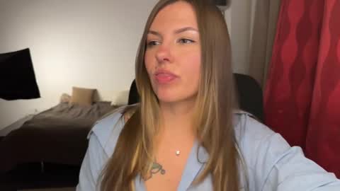  HADLY today day-off see u online 0112  online show from 09.14.25