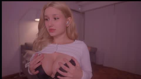 Eva online show from 05.20.26