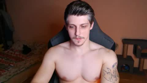 Snapshot of _purrari chatting on 12.14.25 Vampire online show from 12.14.25