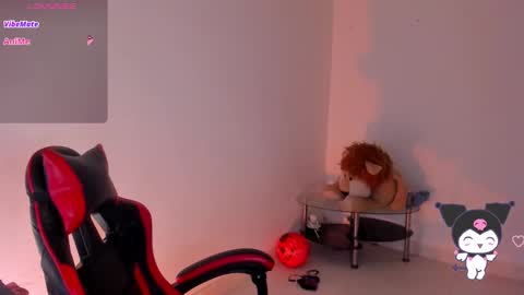 Snapshot of _rachell1 chatting on 10.22.25 Stefany online show from 10.22.25