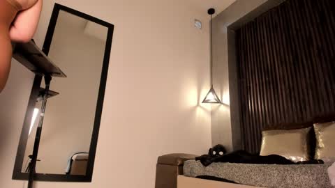 rebecca online show from 02.08.25