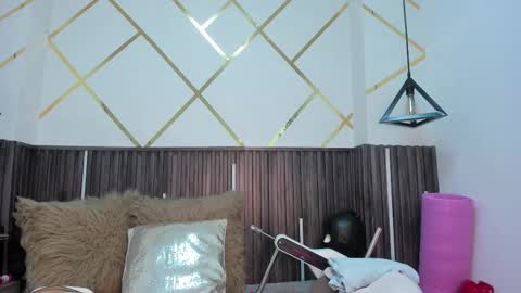 rebecca online show from 02.03.26