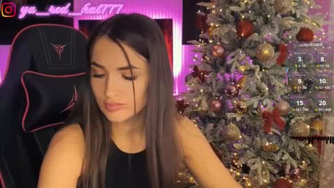 -RED HAT- online show from 12.19.25