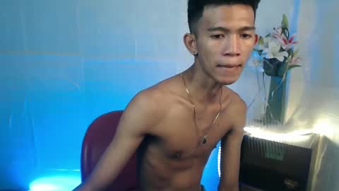 Snapshot of _rellvanxx chatting on 03.02.25 _rellvanxx online show from 03.02.25