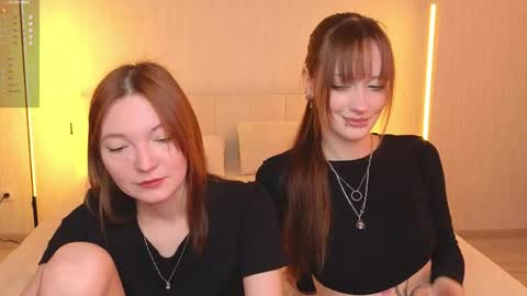 Snapshot of _reverse_gang_ chatting on 05.16.26 LISSAPVT IS OPEN online show from 05.16.26