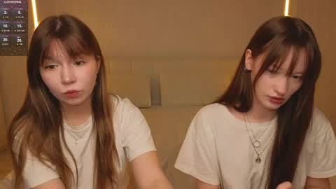 Snapshot of _reverse_gang_ chatting on 05.30.26 LISSAPVT IS OPEN online show from 05.30.26