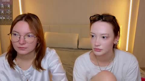 Snapshot of _reverse_gang_ chatting on 06.22.26 LISSAPVT IS OPEN online show from 06.22.26