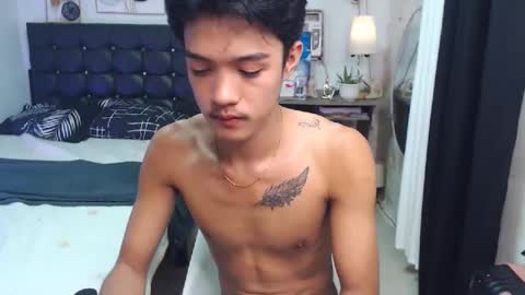 Snapshot of _robinmartinxx chatting on 02.28.25 _robinmartinxx online show from 02.28.25