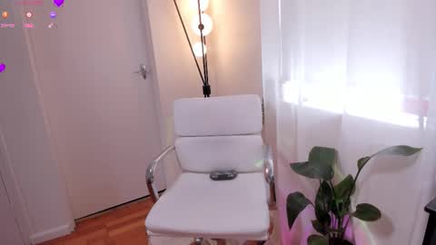 Sandyy online show from 11.21.25