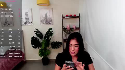 Sassy Girl online show from 02.18.25