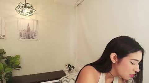 Sassy Girl online show from 10.03.25