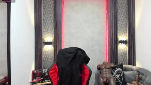 Snapshot of _selene_red chatting on 02.26.25 Selene online show from 02.26.25
