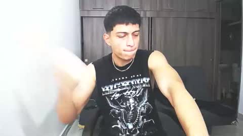 Juan Pablo-independent model online show from 03.24.26