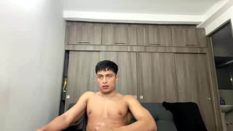 Juan Pablo-independent model online show from 04.14.26