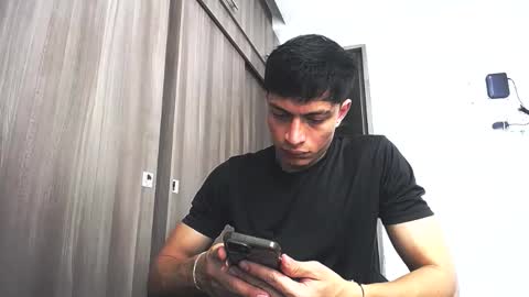 Juan Pablo-independent model online show from 05.31.26