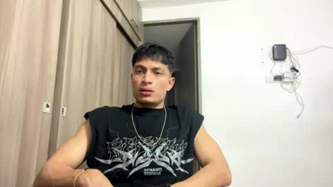 Juan Pablo-independent model online show from 06.14.26