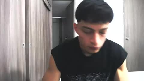 Juan Pablo-independent model online show from 07.20.26