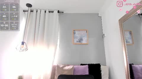    640  200   online show from 06.16.26