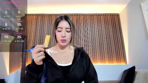    640  200   online show from 07.13.26