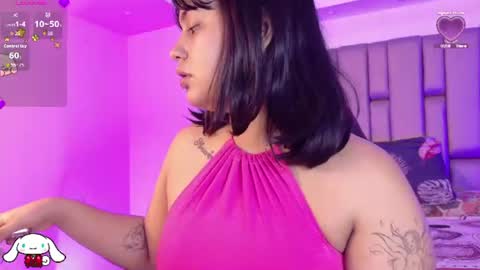 Snapshot of _sowy_venus_ chatting on 06.18.26 V E N U S online show from 06.18.26
