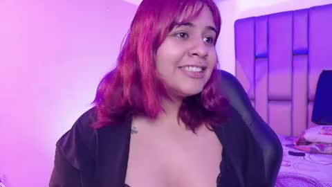 Snapshot of _sowy_venus_ chatting on 07.06.26 V E N U S online show from 07.06.26