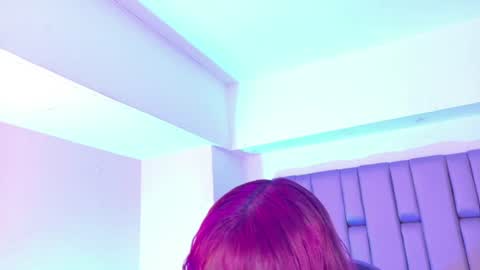 Snapshot of _sowy_venus_ chatting on 07.16.26 V E N U S online show from 07.16.26