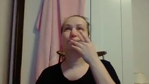 Melisa online show from 02.23.25