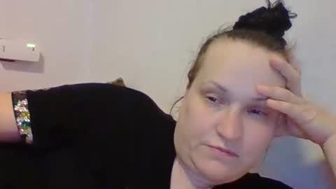 Melisa online show from 02.23.25