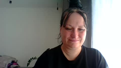 Snapshot of _squirty_pussyyy_ chatting on 07.29.26 Melisa online show from 07.29.26