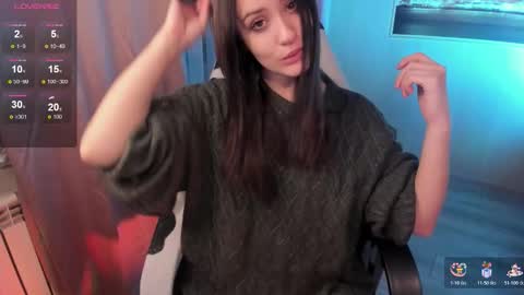 Snapshot of _sserendipityy_ chatting on 11.16.25 _sserendipityy_ online show from 11.16.25