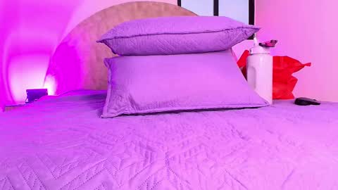 susy online show from 11.19.25