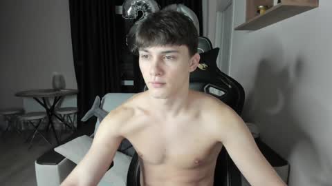 Snapshot of _stager_ chatting on 01.13.25 MARKPVT IS OPEN online show from 01.13.25