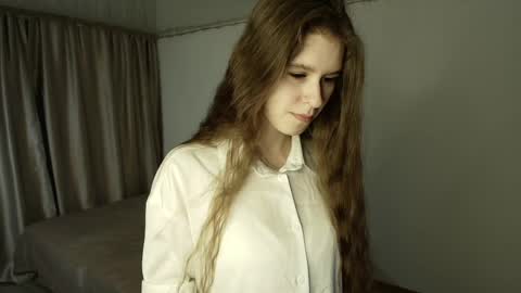 Stella Grace online show from 04.02.26