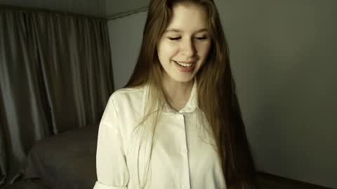 Stella Grace online show from 04.03.26