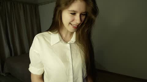 Stella Grace online show from 04.04.26
