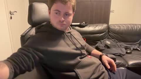 _stevie___ online show from 01.04.25