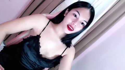 Eilachloe online show from 02.17.26